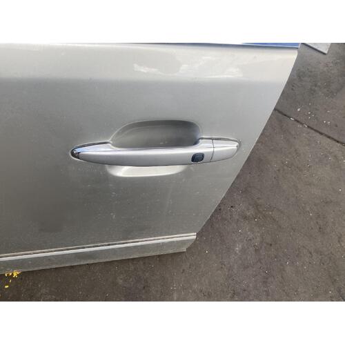 Lexus LS430 Left Front Outer Door Handle UCF30 12/2000-03/2007