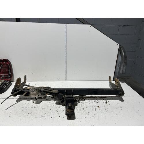 Toyota Hilux Towbar KUN26 03/2005-08/2015