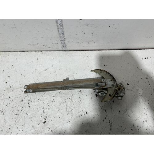 Toyota Hilux Right Rear Window Regulator LN106 10/1988-09/1997