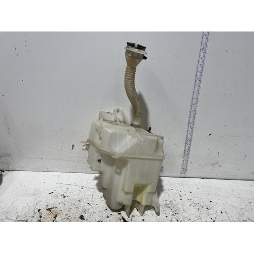 Toyota RAV4 Washer Bottle ACA33 11/05-07/08 