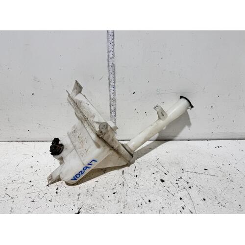Toyota Hilux Washer Bottle TGN16 02/2005-08/2015
