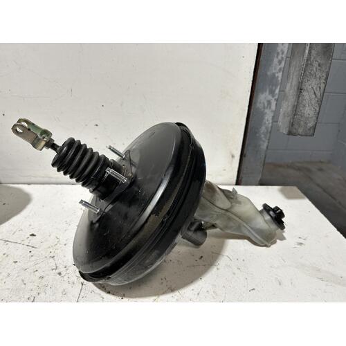 Toyota Corolla Brake Booster with Master Cylinder ZRE152 03/2007-12/2013