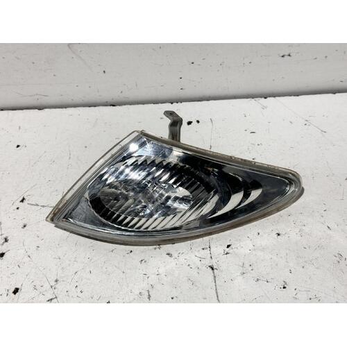 Mazda Premacy Right Corner Light CP 02/2002-06/2004