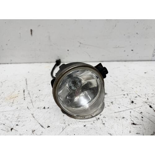 Holden Commodore Right Bumper Foglight VZ 08/2004-09/2007
