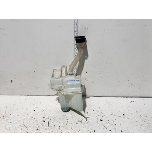 Toyota Estima Washer Bottle ACR50 2005-2019