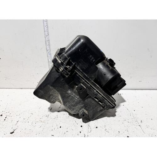 Toyota Kluger Air Cleaner Box GSU45 05/2007-02/2014