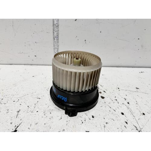 Toyota Kluger Rear Heater Fan Motor GSU45 05/2007-02/2014
