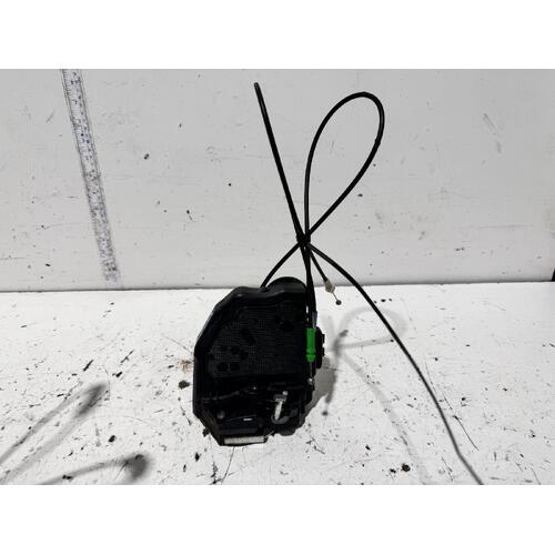 Toyota Corolla Right Rear Lock Mechanism ZRE152 03/2007-10/2013