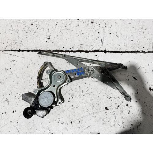 Toyota Kluger Right Front Window Regulator GSU45 08/2007-02/2014