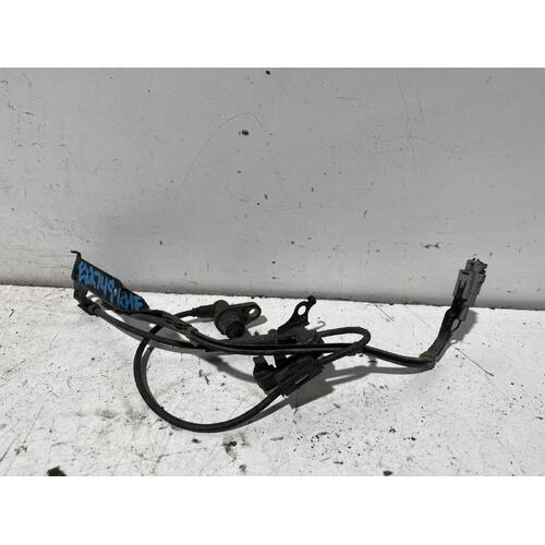 Toyota AVALON ABS Sensor MCX10 Right Front 07/00-06/05 