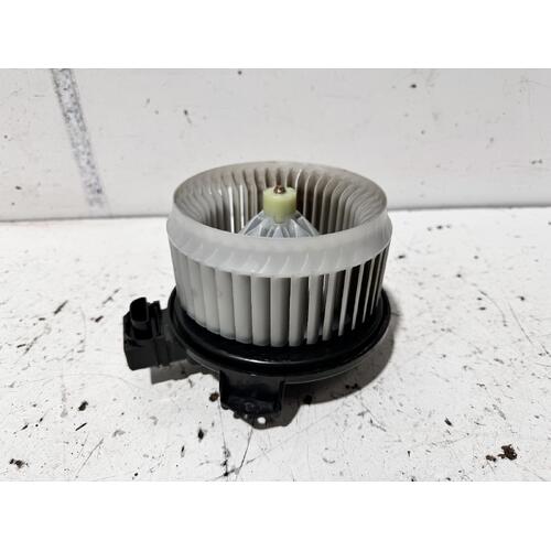 Toyota Yaris Heater Fan Motor NCP131 08/2011-12/2019