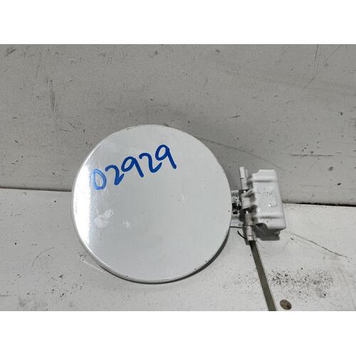 Toyota YARIS Fuel Flap NCP131 10/11-12/19
