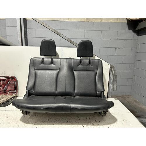 Toyota Kluger 3rd Row Seat GSU45 05/2007-02/2014