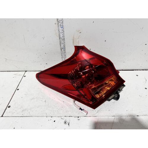 Toyota Corolla Left Tail Light ZRE182 10/2012-03/2015