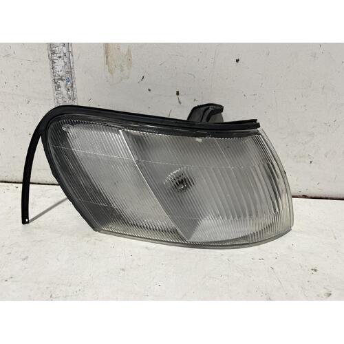 Toyota COROLLA Right Corner Light AE101 09/94-10/99 