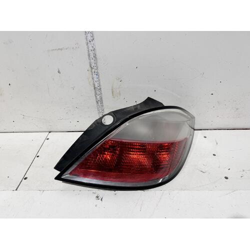 Holden Astra Right Tail Light AH 10/2004-08/2009