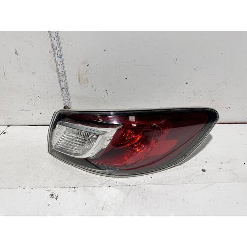 Mazda 3 Right Tail Light BL 04/2009-10/2013
