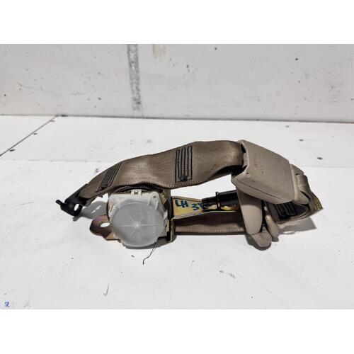 Toyota Kluger Left Rear 3rd Row Seat Belt MCU28 01/2001-04/2007