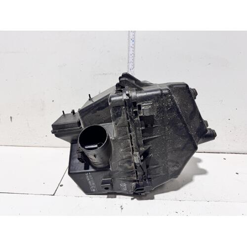 Toyota Kluger Air Cleaner Box MCU28 01/2001-04/2007