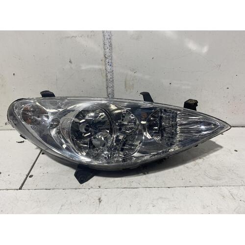 Puegeot 307 Right Head Light T5 12/2001-2005