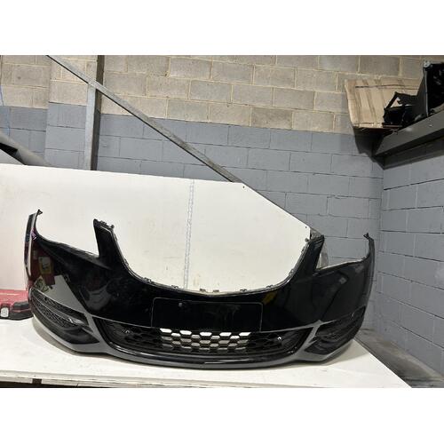 Holden Commodore Front Bumper VF 05/2013-12/2017