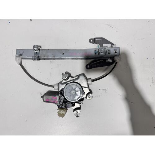 Nissan XTRAIL Right Rear Window Regulator T31 09/2007-12/2013