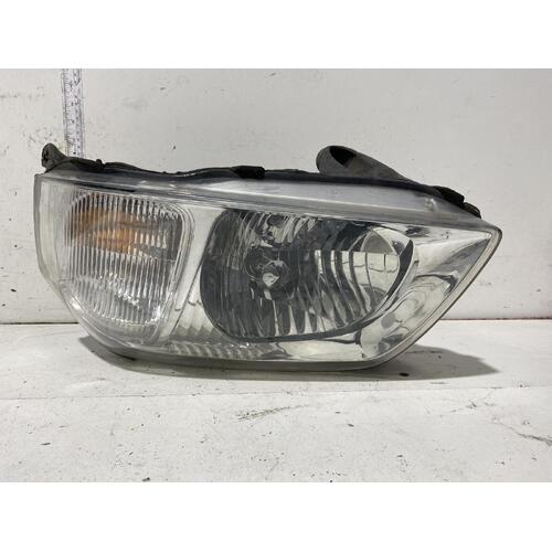 Mazda Tribute Left Head Light YU 02/2001-11/2003