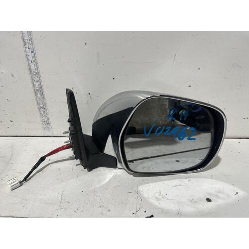 Toyota PRADO Right Door Mirror GRJ120 02/03-10/09