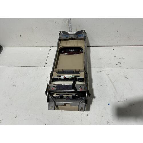 Lexus LS460 Rear Seat Arm Rest / Control Panel USF40 08/2006-12/2017