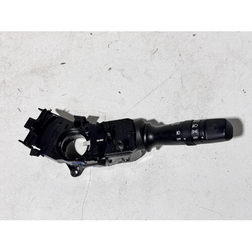 Hyundai I30 Flasher Switch GD 03/2012-02/2017