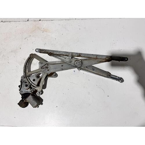 Toyota Prado Right Front Window Regulator GRJ120 02/2003-10/2009