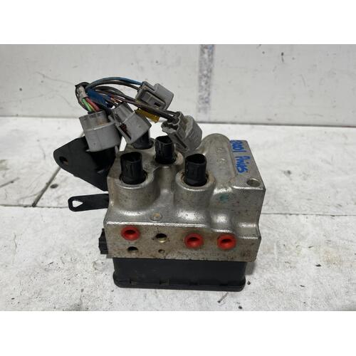 Toyota PRIUS ABS Pump NHW11 10/01-09/03 