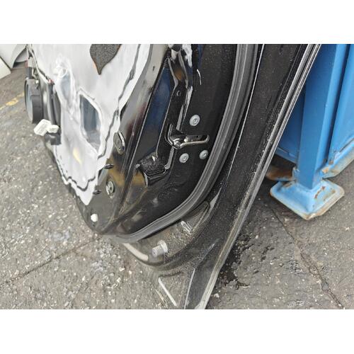 Nissan X-TRAIL Right Front Door Lock Mechanism T32 02/2014-07/2022
