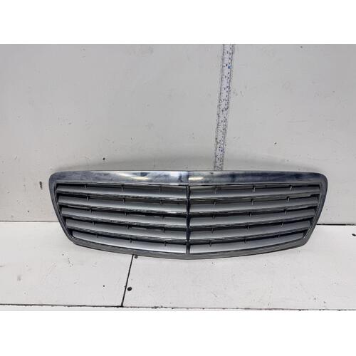 Mercedes E Class Grille W211 08/2002-12/2009