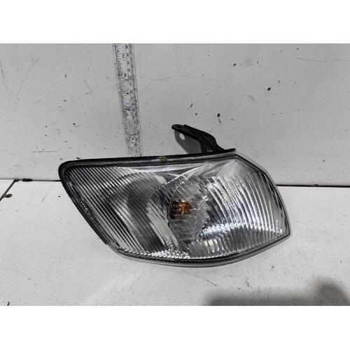 Toyota Camry Right Corner Light MCV20 08/1997-09/2000