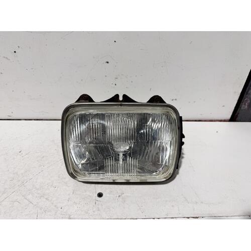 Toyota Hiace Left Head Light RZH103 10/1998-12/2004