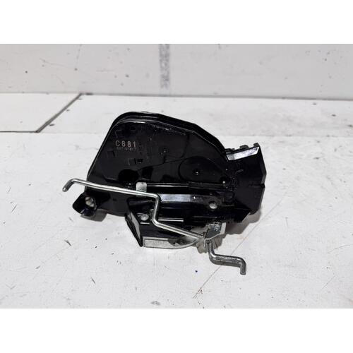 Suzuki Ignis Right Front Lock Mechanism MF 11/2016-02/2020
