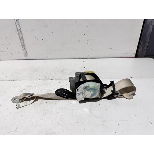 Lexus IS250 Left Rear Seat Belt GSE20 10/2008-06/2013