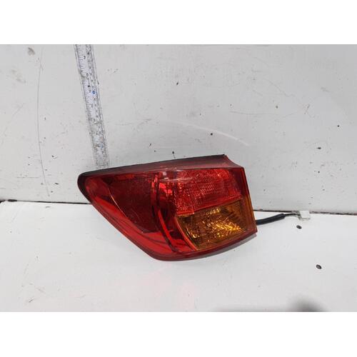 Lexus IS250 Left Tail Light GSE20 11/2005-09/2008