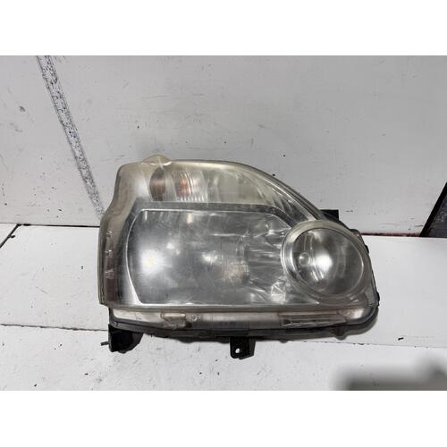 Nissan XTRAIL Right Head Light T31 09/2007-06/2010