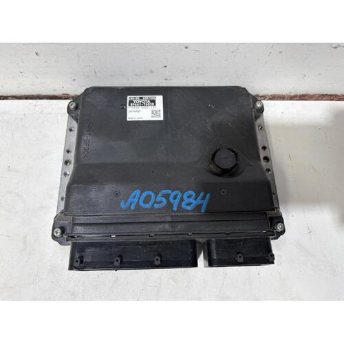 Lexus CT200H Engine ECU ZWA10 12/10-Current
