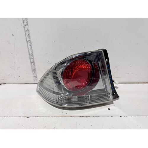 Lexus IS200 Left Tail Light GXE10 01/1998-10/2005