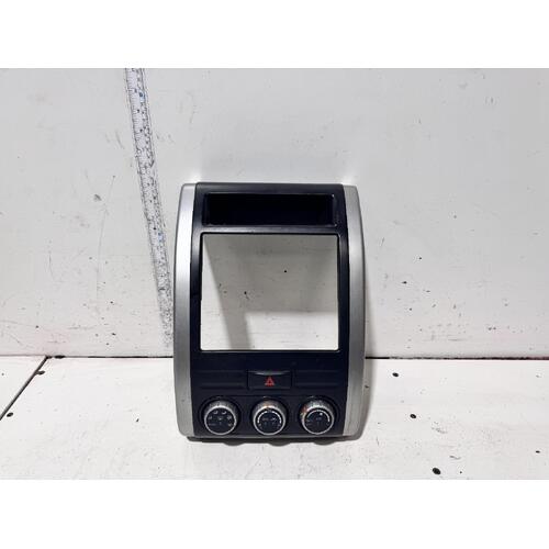 Nissan XTRAIL Heater Controls T31 09/2007-12/2013