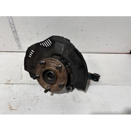 Toyota Corolla Right Front Hub Assembly ZRE152 03/07-12/13
