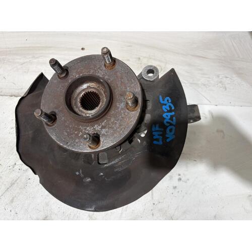 Toyota Avensis Left Front Hub Assembly ACM21 12/2001-12/2010