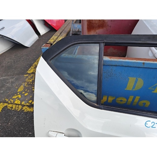 Suzuki Ignis Right Rear Door 1/4 Glass MF 11/2016-2025