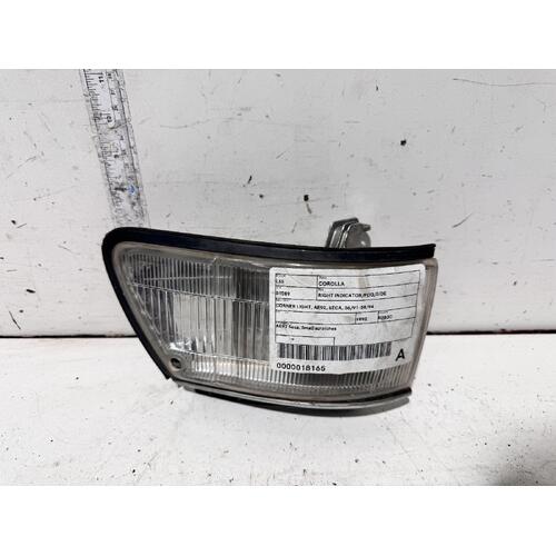 Toyota Corolla Right Corner Light AE92 06/1991-08/1994
