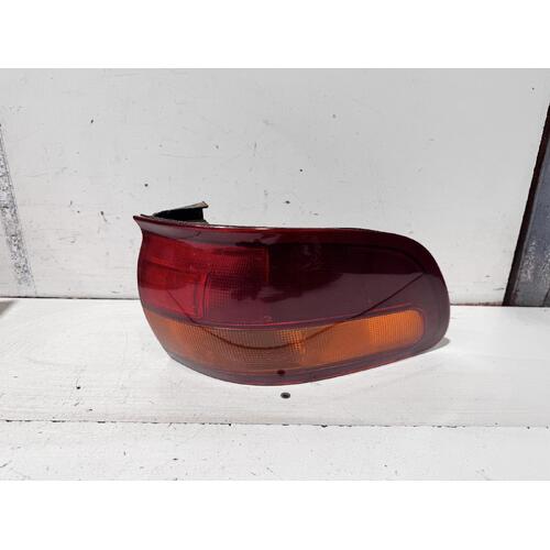 Toyota Tarago Right Tail Light TCR10 09/1990-05/2000