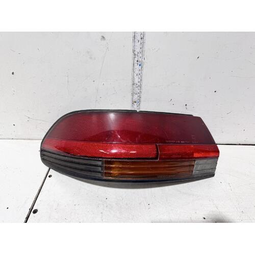 Toyota Corolla Left Tail Light AE92 06/1991-08/1994