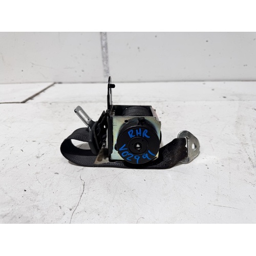 Toyota Aurion Right Rear Seat Belt GSV40 10/2006-03/2012